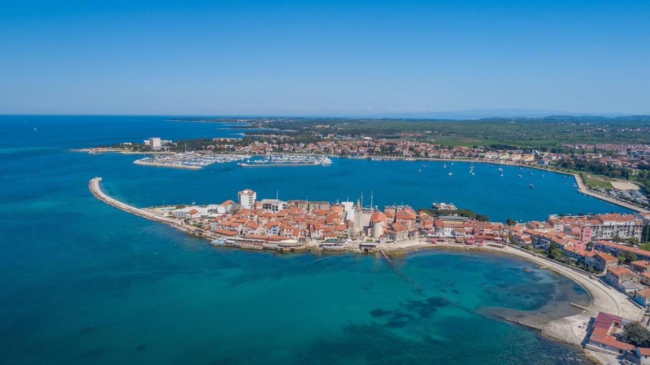 Apartment Melarnian Near The Beach In Umag Extérieur photo